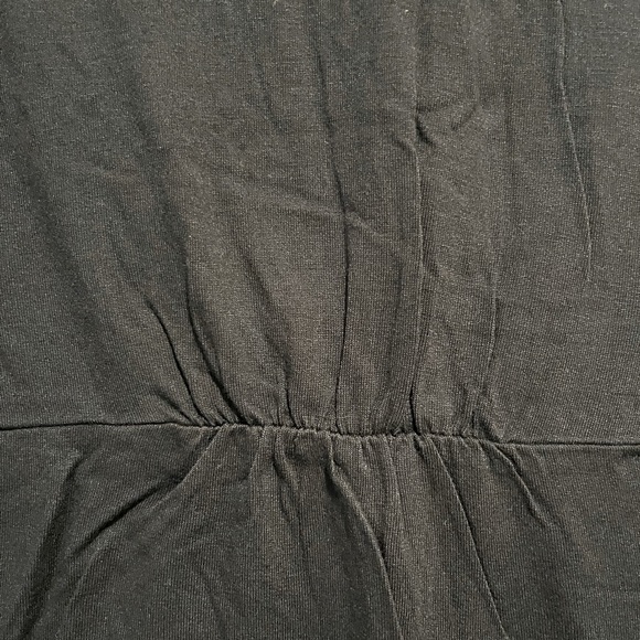 NWT Banana Republic Factory Women’s twist front tee - Picture 8 of 8